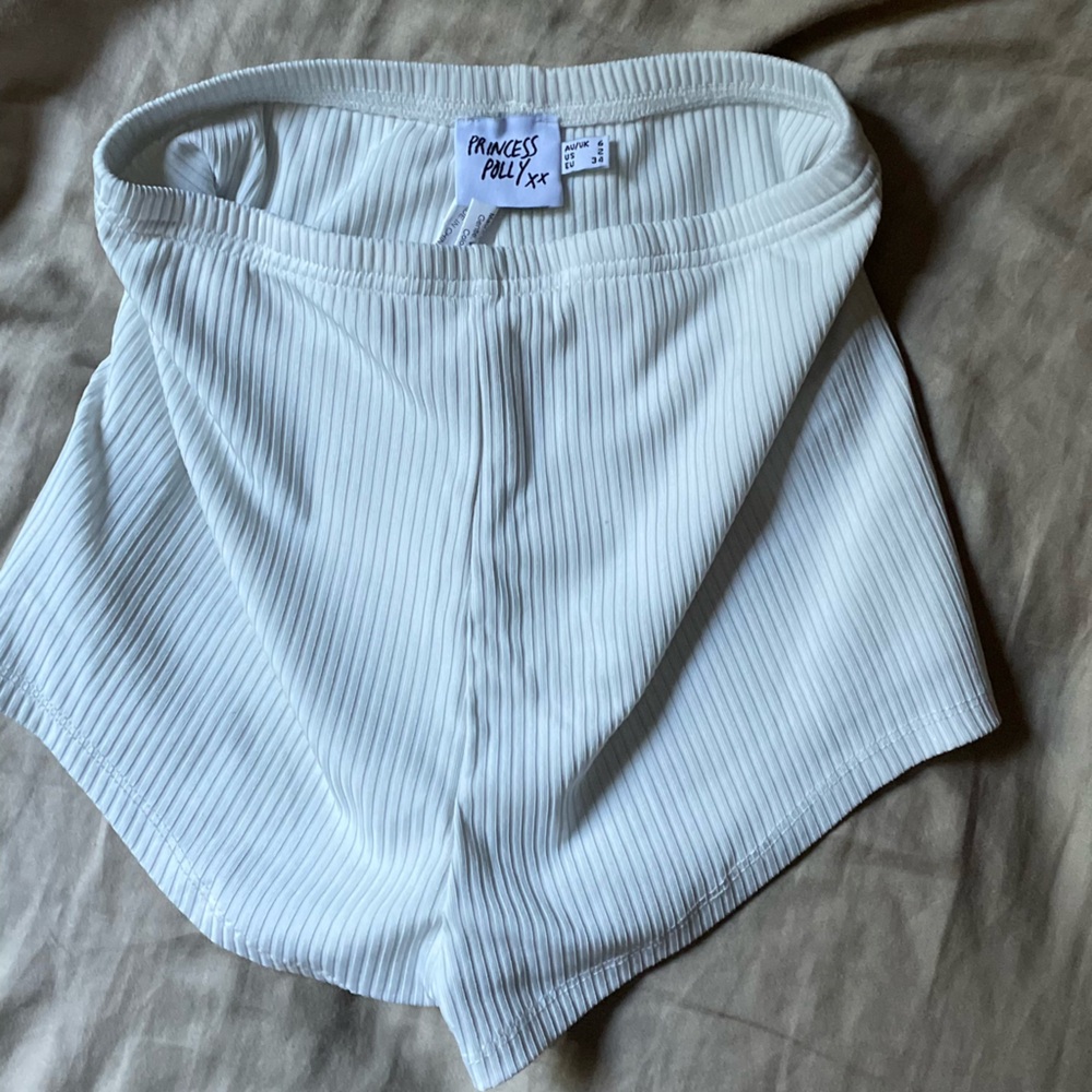 PRINCESS POLLY SIZE US2 white ribbed shorts